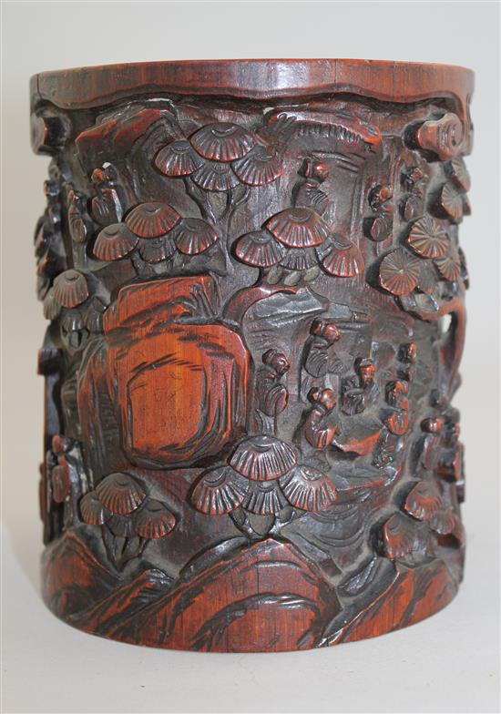 A Chinese bamboo brush pot, 18th / 19th century, height 15.8cm